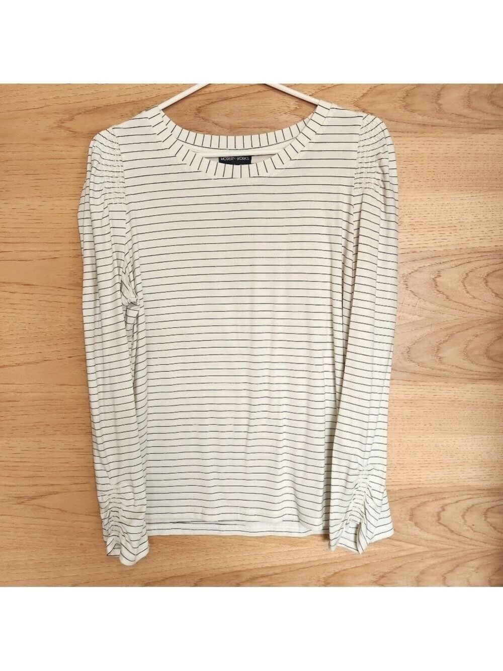 MODERN WORKS ELLA STRIPE LONG SLEEVE TEE RUCHED SHOULDER AND CUFF CREAM BLACK LG